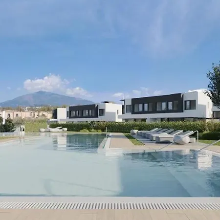 Atalaya Luxury Escape Feriehus *
